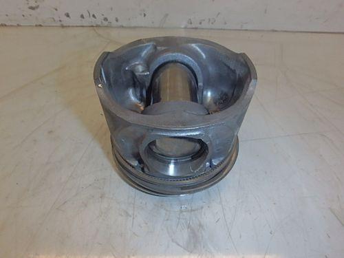 Piston Ford Jaguar Mondeo 3 X-Type CF1 2,0 TDCi FMBA DE117217