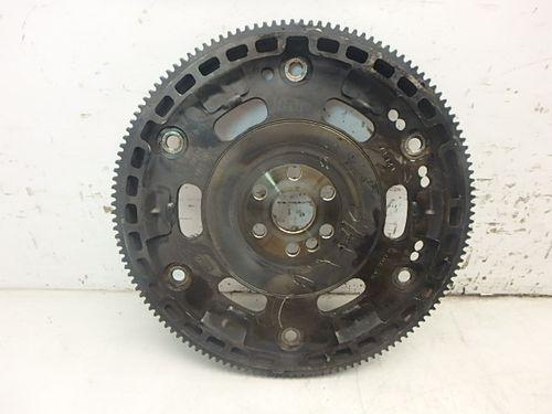 Volant d'inertie Ford Focus III 1,6 Ti PNDD DE262445