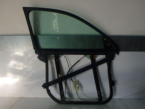 Fenêtre Cadre de porte VW Touareg 7LA 2,5 TDI BPE 7L0837461F