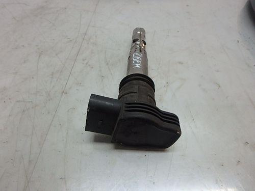 Bobine d'allumage VW Skoda Audi A4 A6 Superb Passat 1,8 AWT 06A905115D