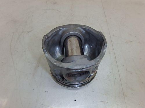 Piston Ford Transit FA FM FB 2,0 DI Diesel F3FA DE135695