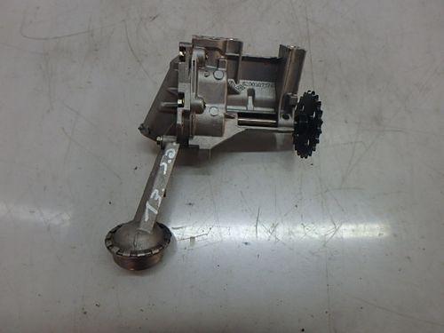 Pompe à huile pour Nissan NV200 1,5 dCi K9K400 K9K 8200307174