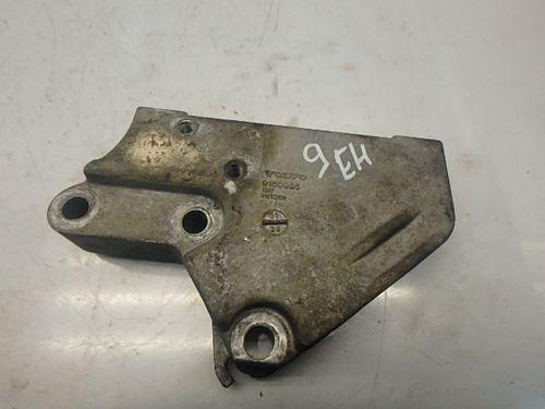 Support Volvo C70 I S70 LS S80 TS V70 II LV SW 2,4 B5244S 9180996