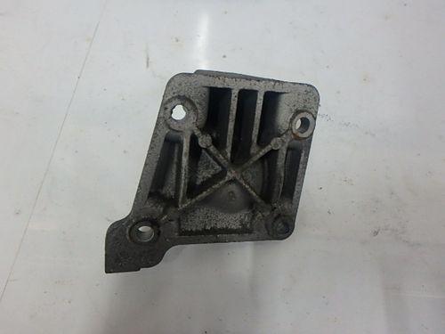 Halter Halterung BMW E39 530 530d 3,0 D M57D30 306D1 6751226