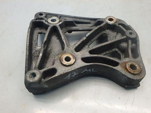 Support Chevrolet Cruze J300 Orlando J309 2,0 CDI Z20D1 96868422