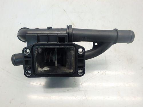 Boîtier thermostatique Ford Fiesta 6 VI 1,6 TZJA 9670253780